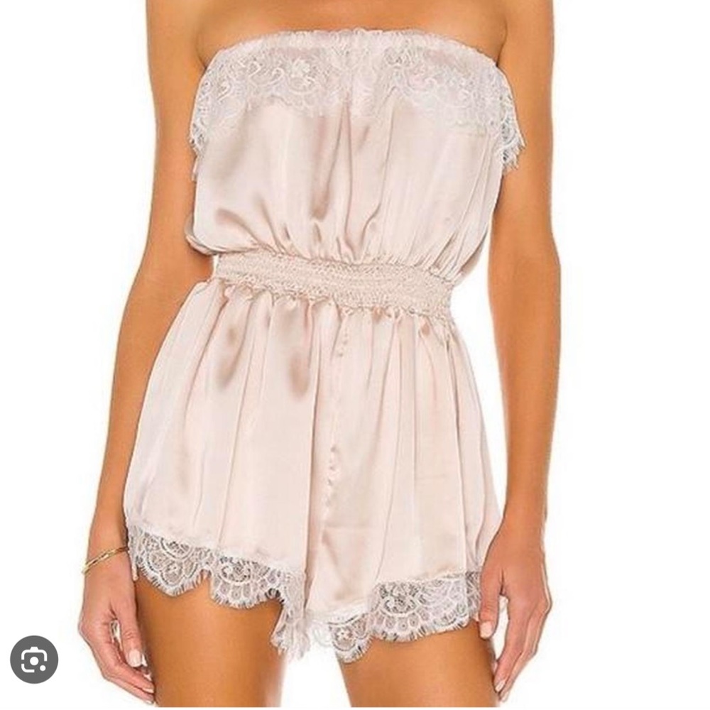 🆕 Majorelle Pink and White Romper